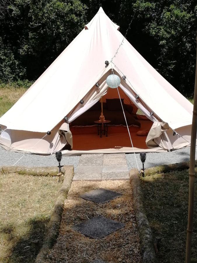 Tente Insolite 1 A 5 Personnes Plouray エクステリア 写真